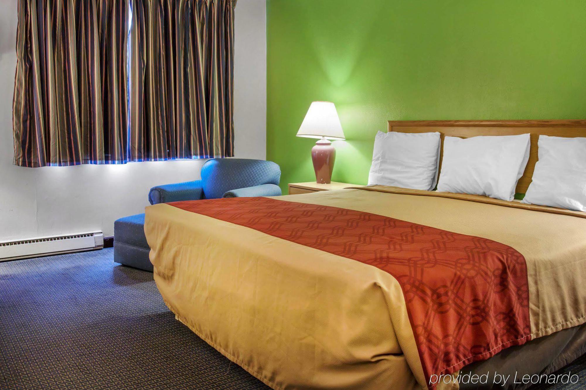 Econo Lodge Баттл-Крік Екстер'єр фото