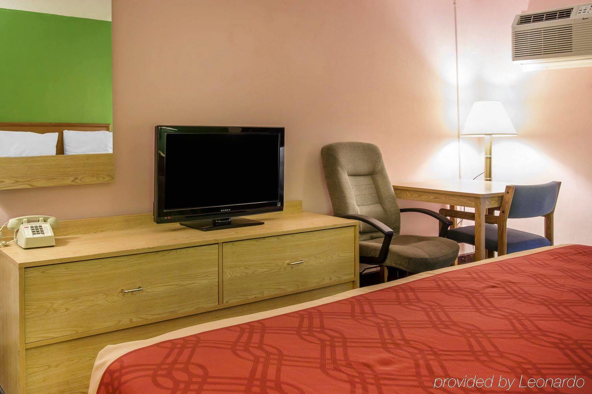 Econo Lodge Баттл-Крік Екстер'єр фото