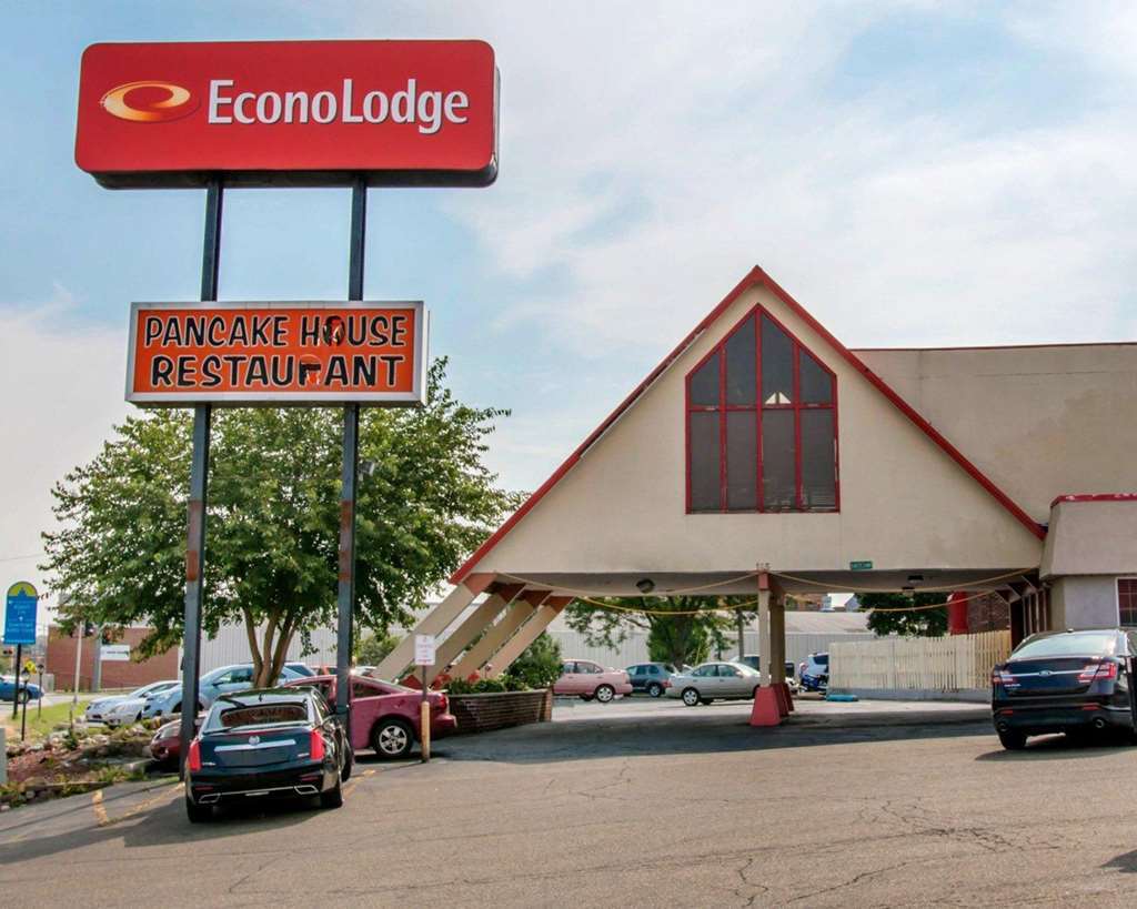 Econo Lodge Баттл-Крік Екстер'єр фото