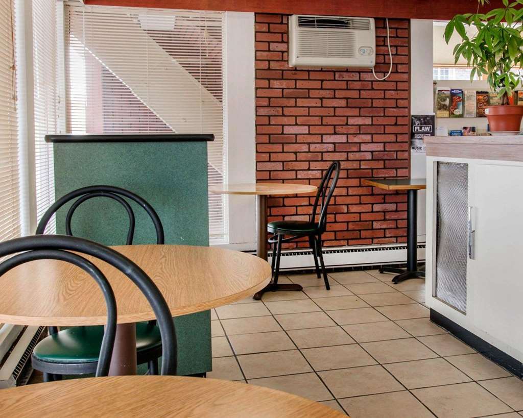 Econo Lodge Баттл-Крік Ресторан фото
